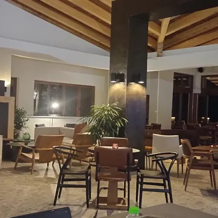 Agnanti Limnis 3* Neochori (Karditsa)