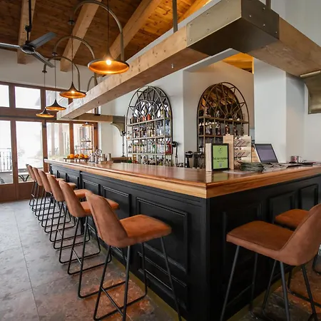 Agnanti Limnis 3* Neochori (Karditsa)