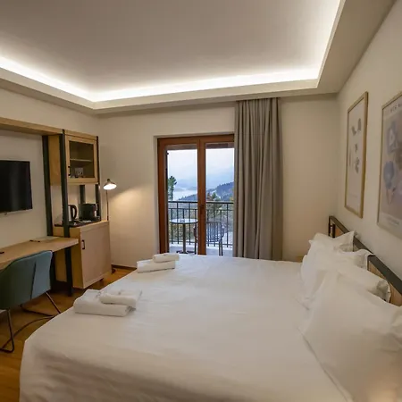 Hotel Agnanti Limnis Neochóri